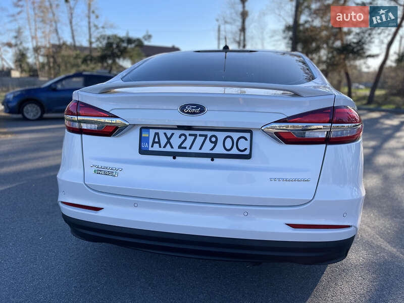 Седан Ford Fusion 2019 в Харькове