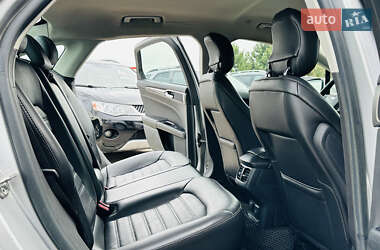 Седан Ford Fusion 2014 в 