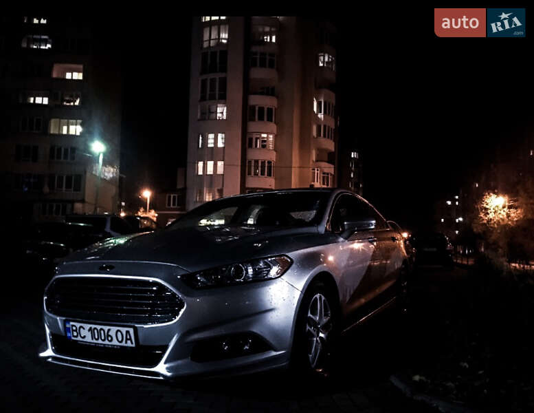 Ford Fusion 2016