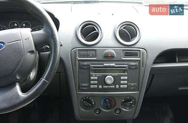 Хэтчбек Ford Fusion 2008 в 