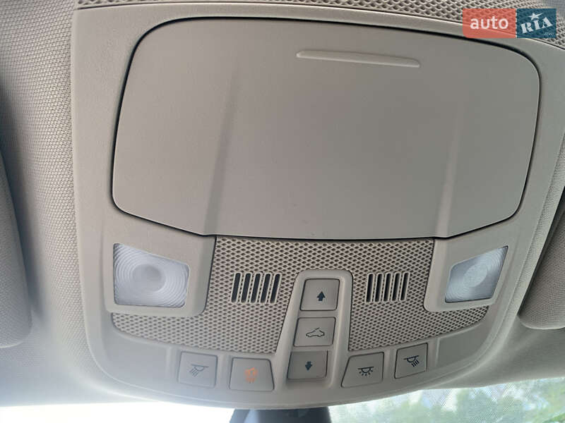 Седан Ford Fusion 2018 в Днепре