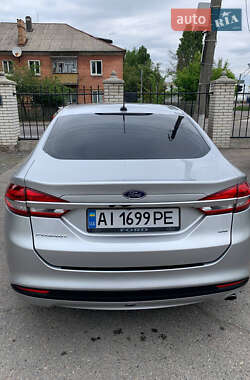 Седан Ford Fusion 2018 в 