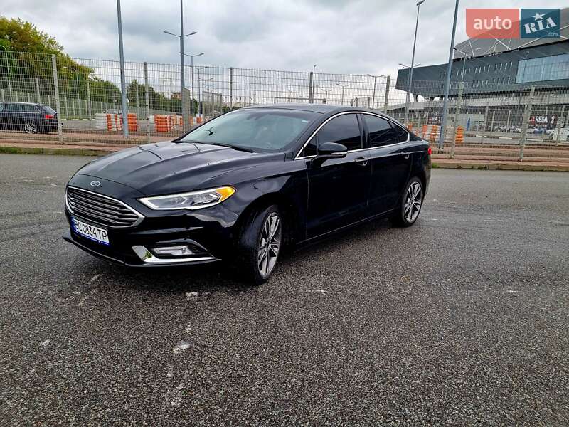 Седан Ford Fusion 2017 в Львові