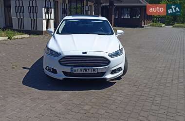 Седан Ford Fusion 2013 в Кременчуге
