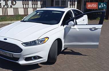 Седан Ford Fusion 2013 в Кременчуге