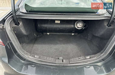 Седан Ford Fusion 2014 в 