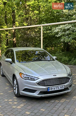 Седан Ford Fusion 2017 в 