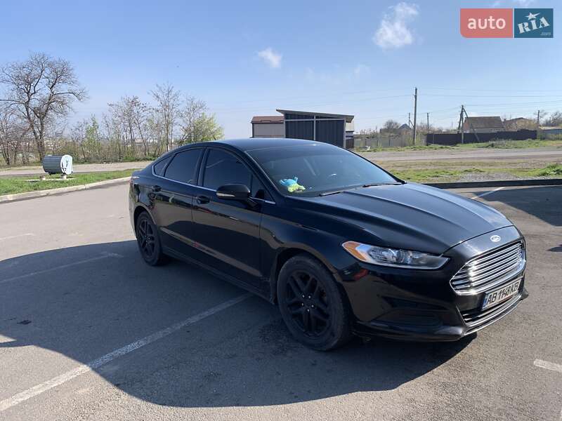 Седан Ford Fusion 2015 в Запоріжжі