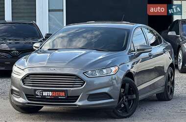 Седан Ford Fusion 2014 в 