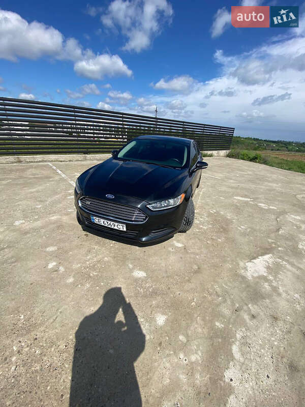 Седан Ford Fusion 2014 в Черновцах