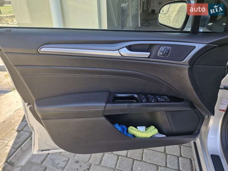 Седан Ford Fusion 2014 в Николаеве фото 12 Седан Ford Fusion 2014 в Николаеве