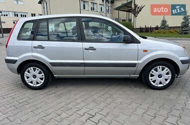 Хэтчбек Ford Fusion 2007 в 