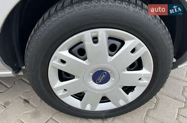 Хэтчбек Ford Fusion 2007 в 