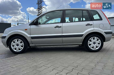 Хэтчбек Ford Fusion 2007 в 