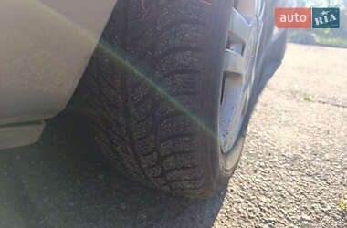 Хэтчбек Ford Fusion 2005 в 