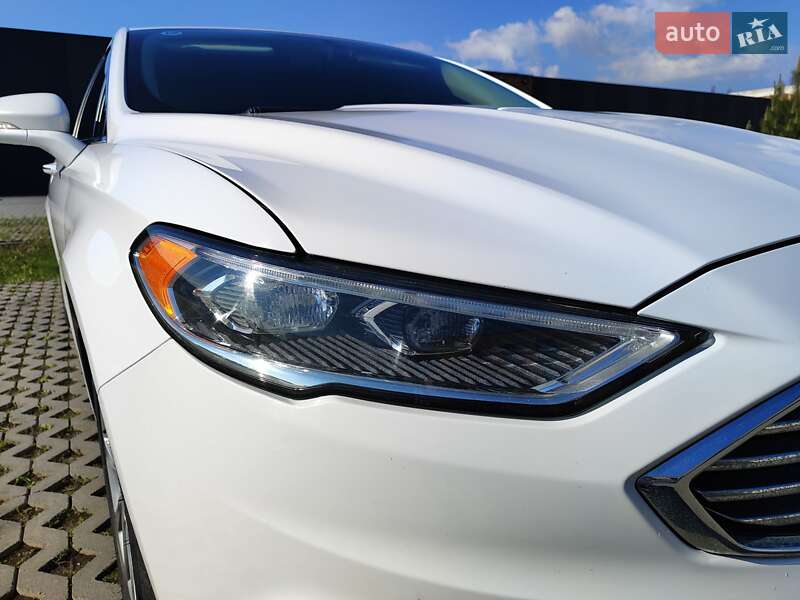 Седан Ford Fusion 2017 в Хмельницком