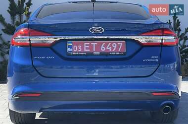 Седан Ford Fusion 2017 в 