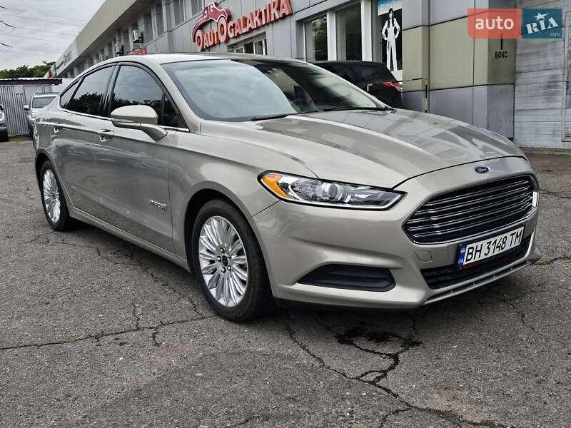 Седан Ford Fusion 2015 в Одессе