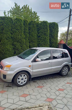 Хэтчбек Ford Fusion 2009 в 