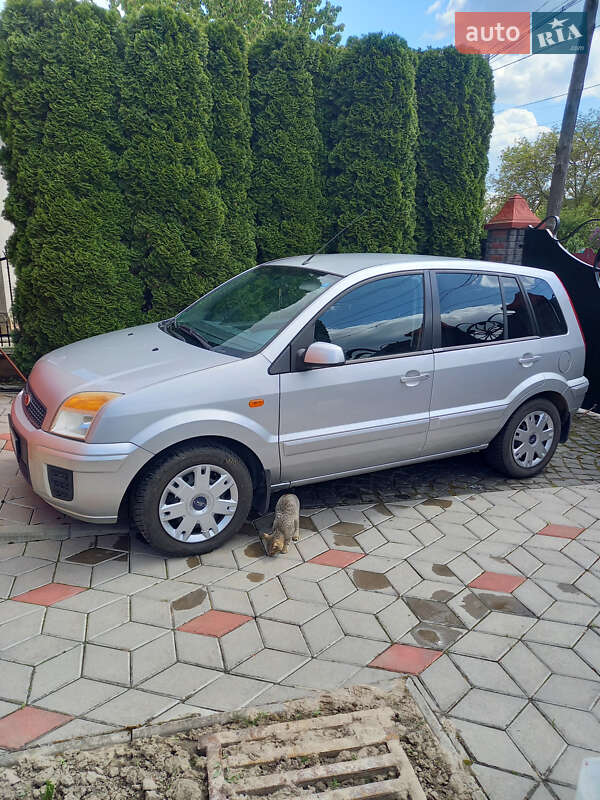 Хетчбек Ford Fusion 2009 в Рівному