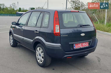 Хетчбек Ford Fusion 2009 в 