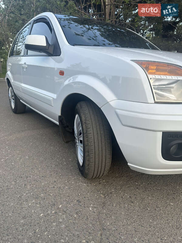 Хэтчбек Ford Fusion 2011 в Одессе фото 4 Хэтчбек Ford Fusion 2011 в Одессе