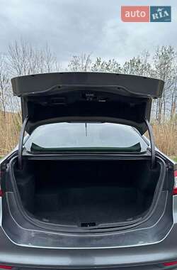 Седан Ford Fusion 2014 в Киеве