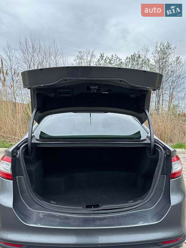 Седан Ford Fusion 2014 в Киеве фото 11 Седан Ford Fusion 2014 в Киеве