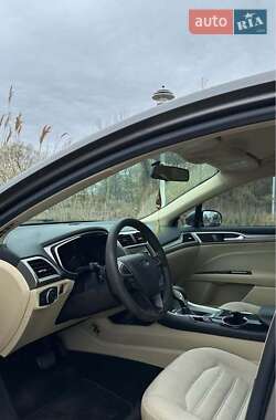 Седан Ford Fusion 2014 в Киеве