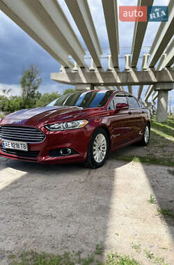 Седан Ford Fusion 2014 в 