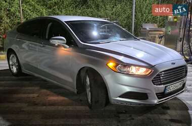 Седан Ford Fusion 2014 в 