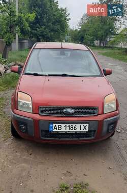 Хэтчбек Ford Fusion 2005 в 