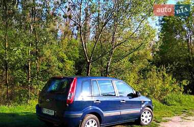 Седан Ford Fusion 2010 в Лубнах