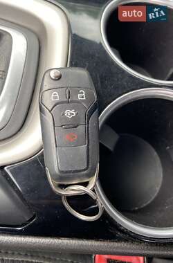 Седан Ford Fusion 2012 в 