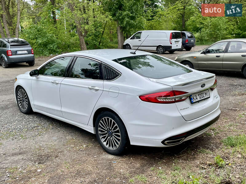 Седан Ford Fusion 2016 в Киеве