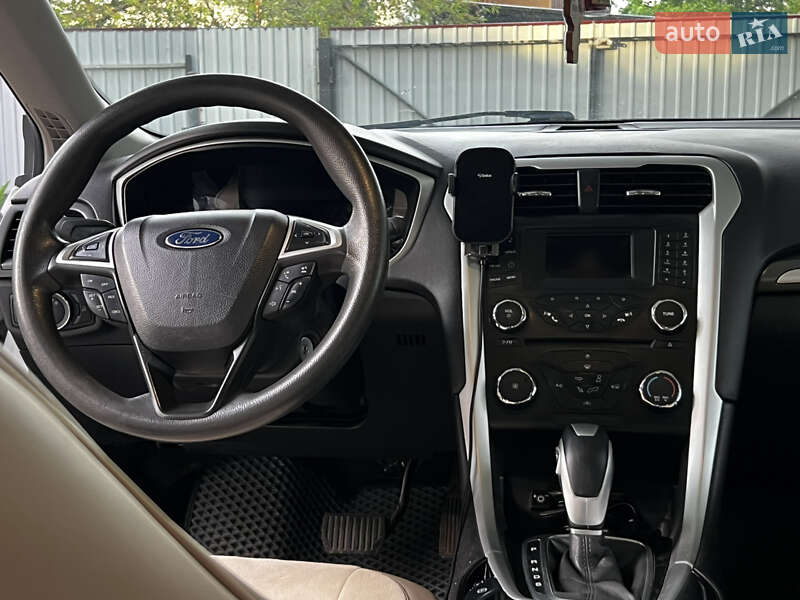 Седан Ford Fusion 2014 в Корсуне-Шевченковском