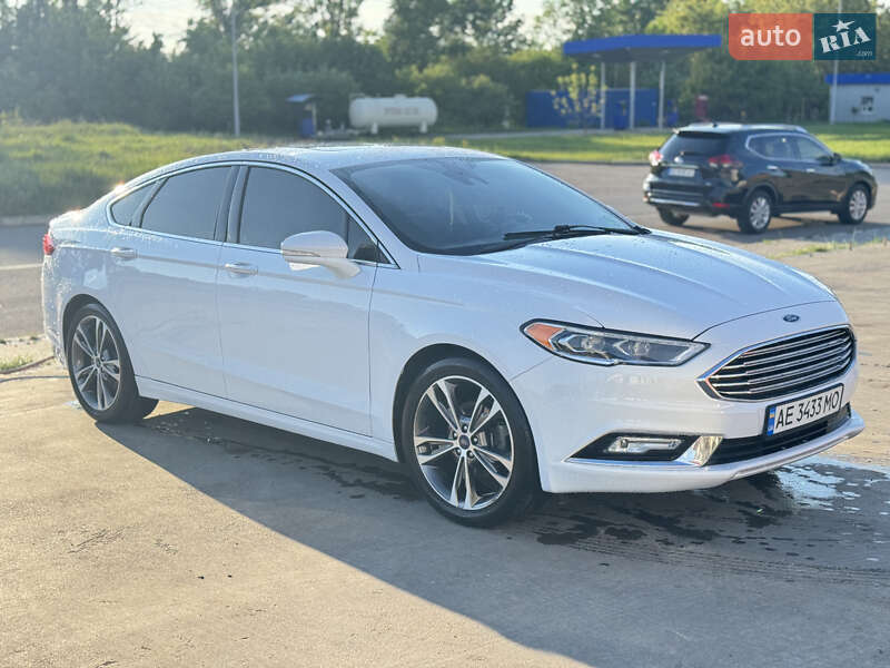 Седан Ford Fusion 2017 в Дніпрі
