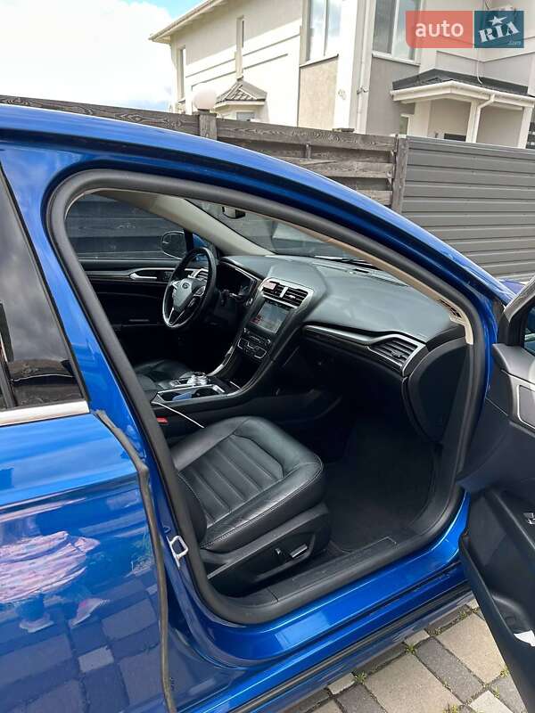 Седан Ford Fusion 2017 в Киеве