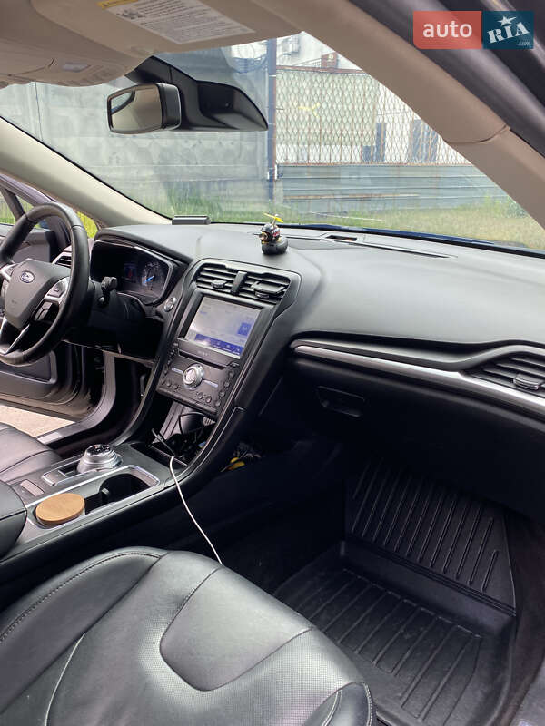 Седан Ford Fusion 2018 в Києві