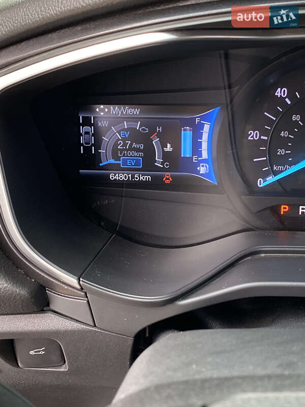 Седан Ford Fusion 2018 в Києві