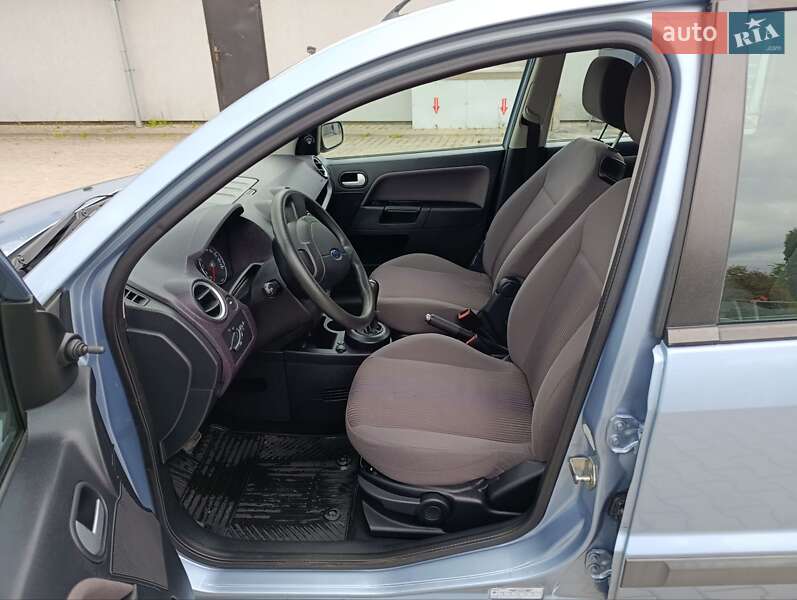 Хэтчбек Ford Fusion 2007 в Ивано-Франковске