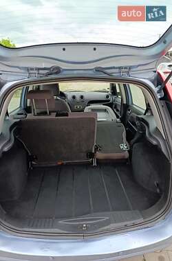 Хэтчбек Ford Fusion 2007 в 