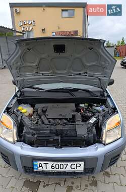 Хэтчбек Ford Fusion 2007 в 