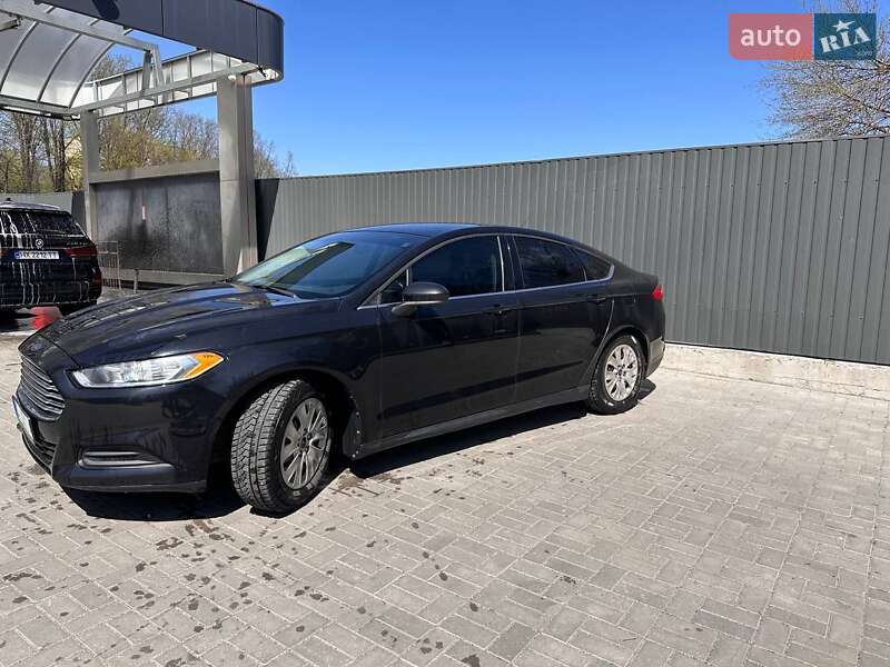 Седан Ford Fusion 2014 в Хмельницькому
