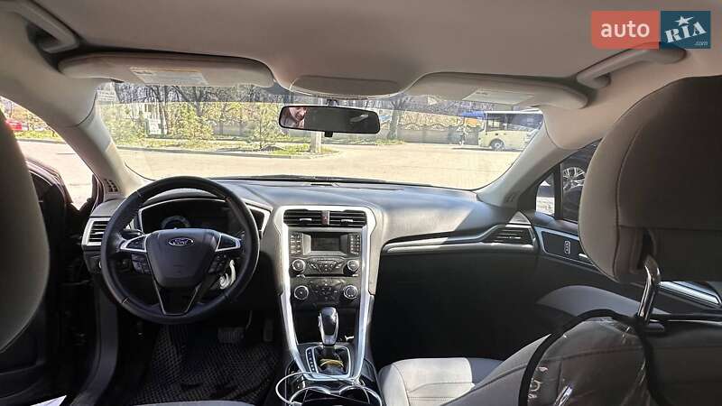 Седан Ford Fusion 2014 в Хмельницькому