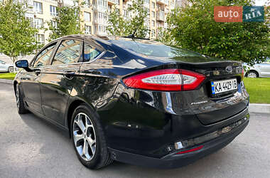 Седан Ford Fusion 2014 в 