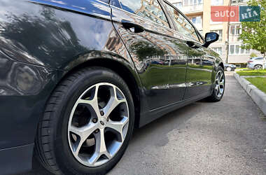 Седан Ford Fusion 2014 в 