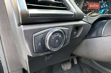Седан Ford Fusion 2014 в 
