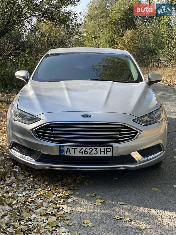 Седан Ford Fusion 2017 в Івано-Франківську