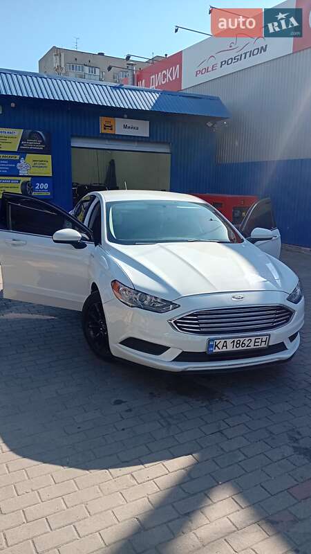 Седан Ford Fusion 2017 в Киеве